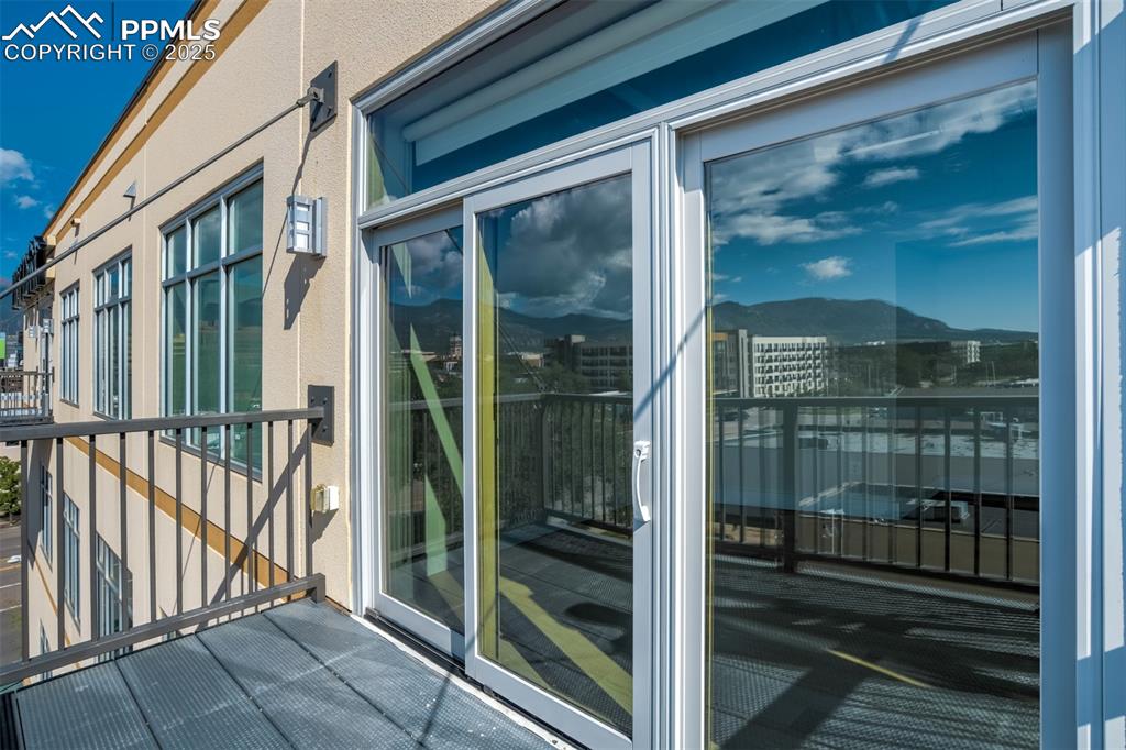 Image 17 of 39: Balcony