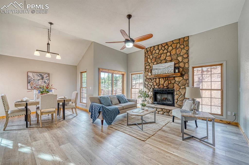 Image 15 of 48: Living Room