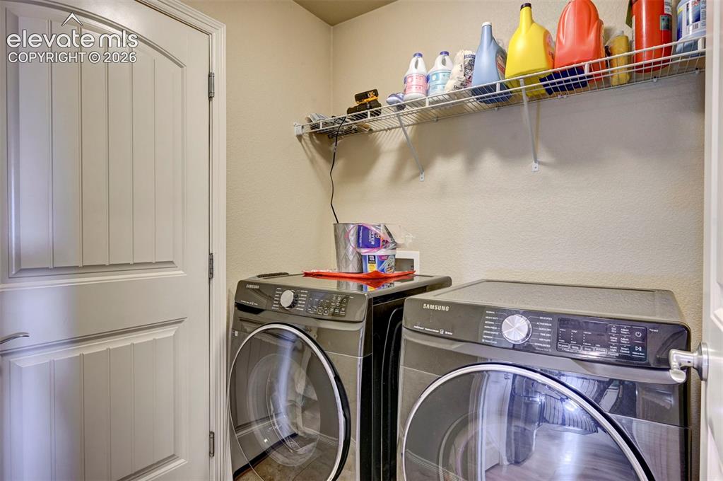 Image 46 of 50: Laundry