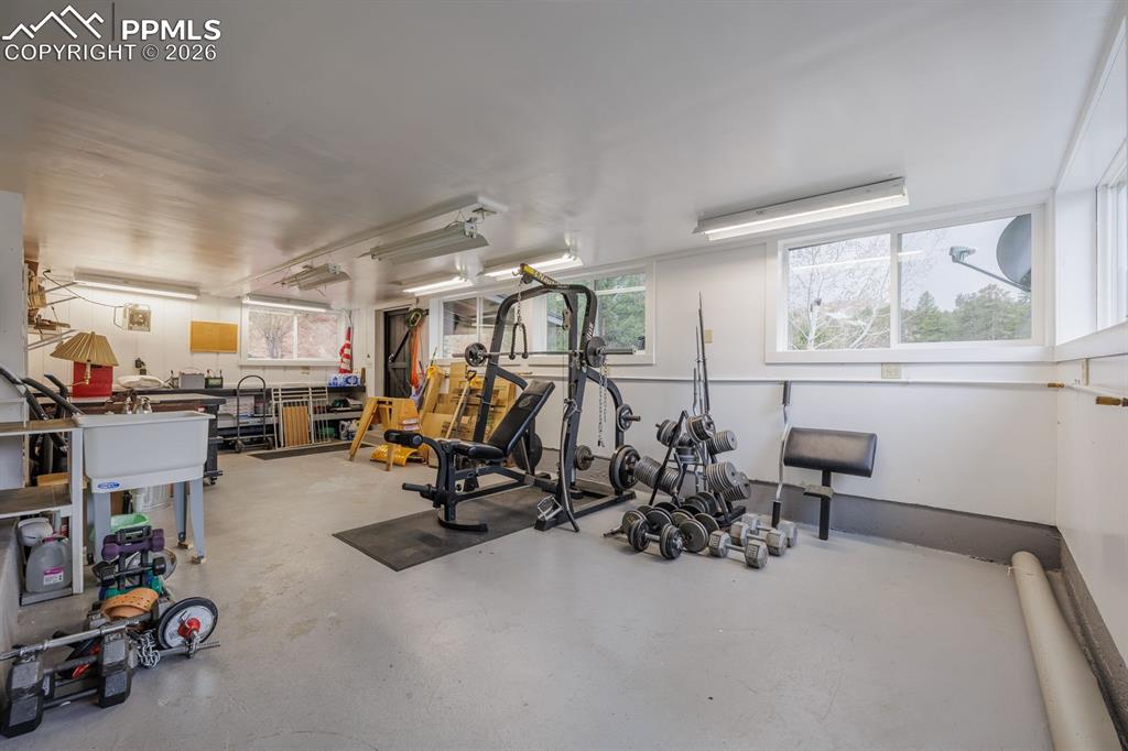 Image 38 of 46: Exercise Room