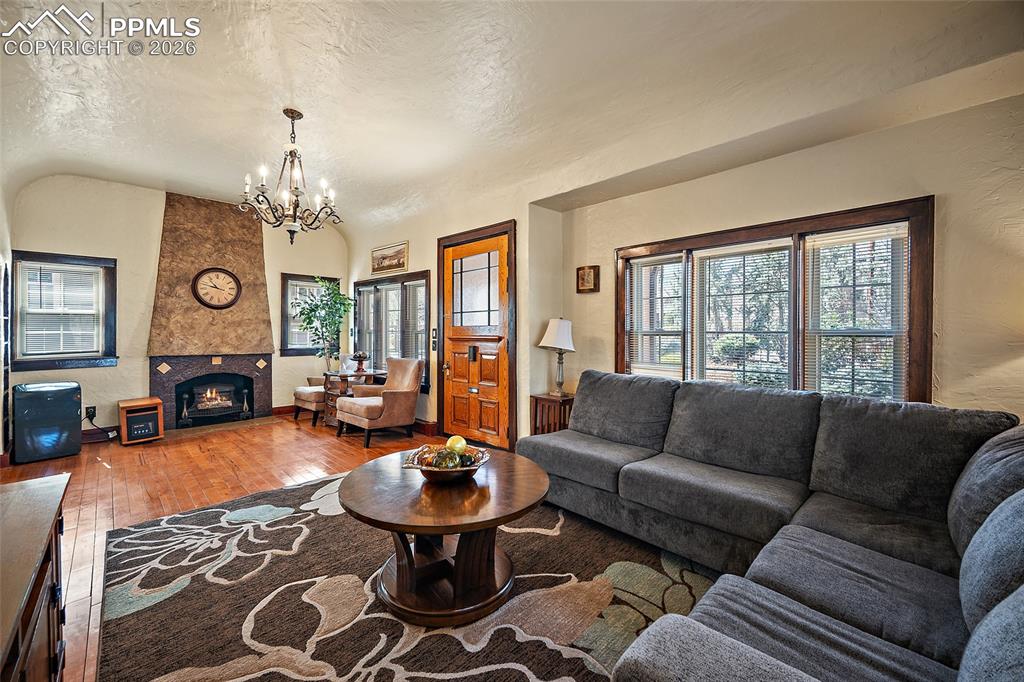 Image 10 of 48: Living Room