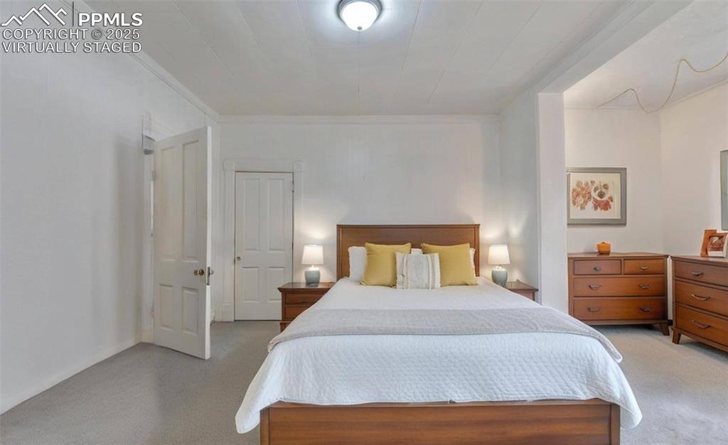 Image 25 of 38: Virtually Staged