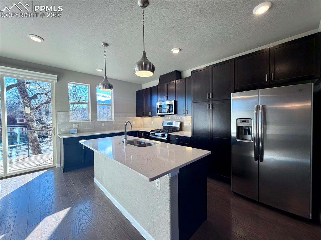 Image 15 of 42: Walkout Kitchen
