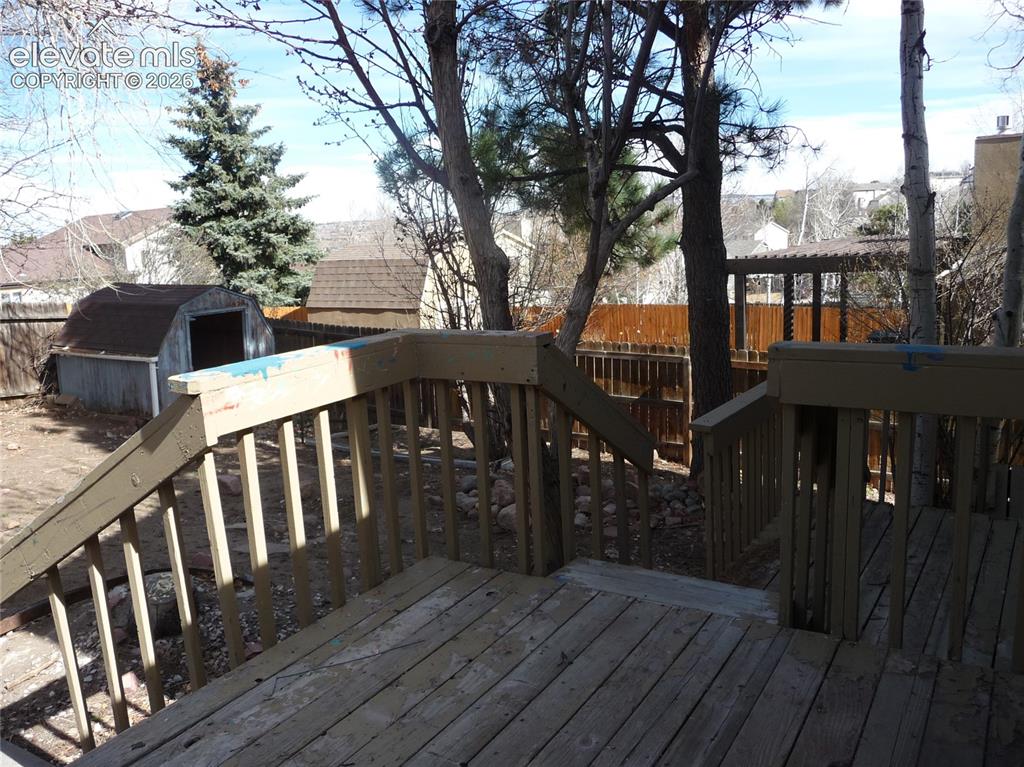 Image 16 of 18: Back deck