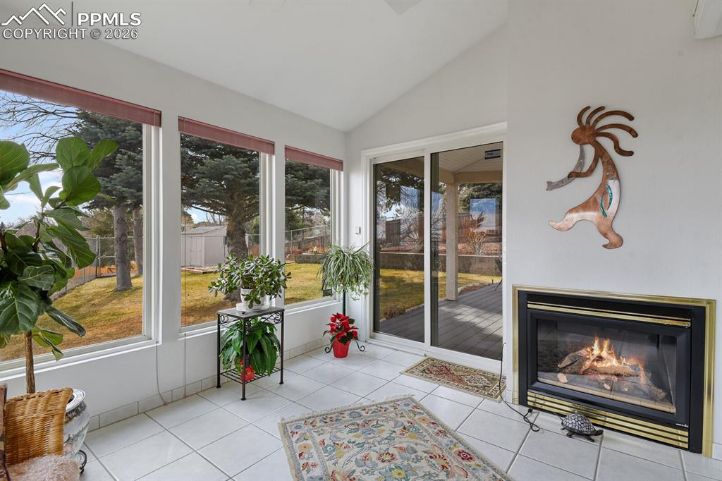 Image 24 of 50: Sun Room