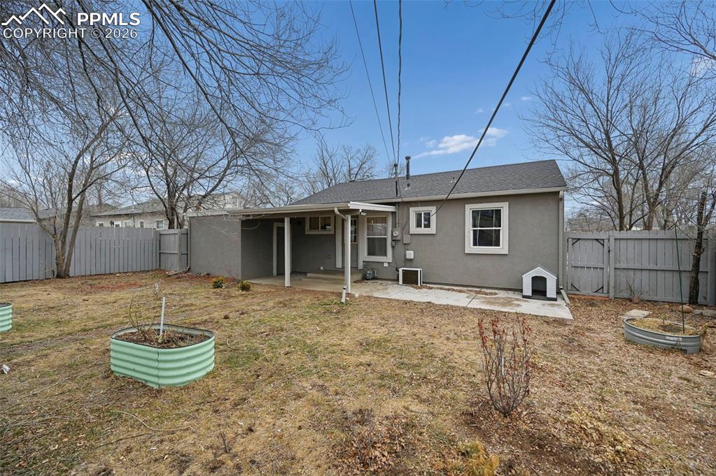 Image 21 of 24: large open backyard