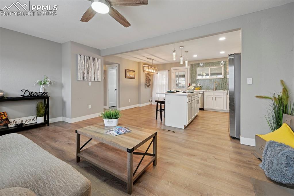 Image 5 of 24: Living Room