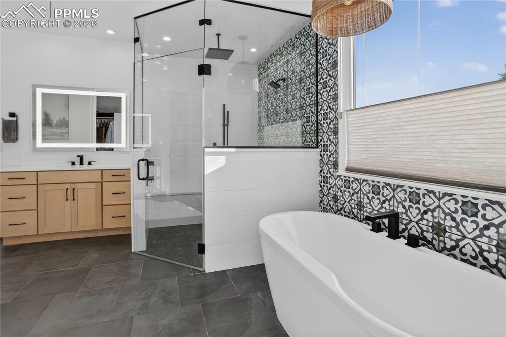 Image 22 of 49: Master Bathroom