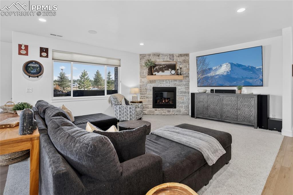 Image 27 of 49: Family Room