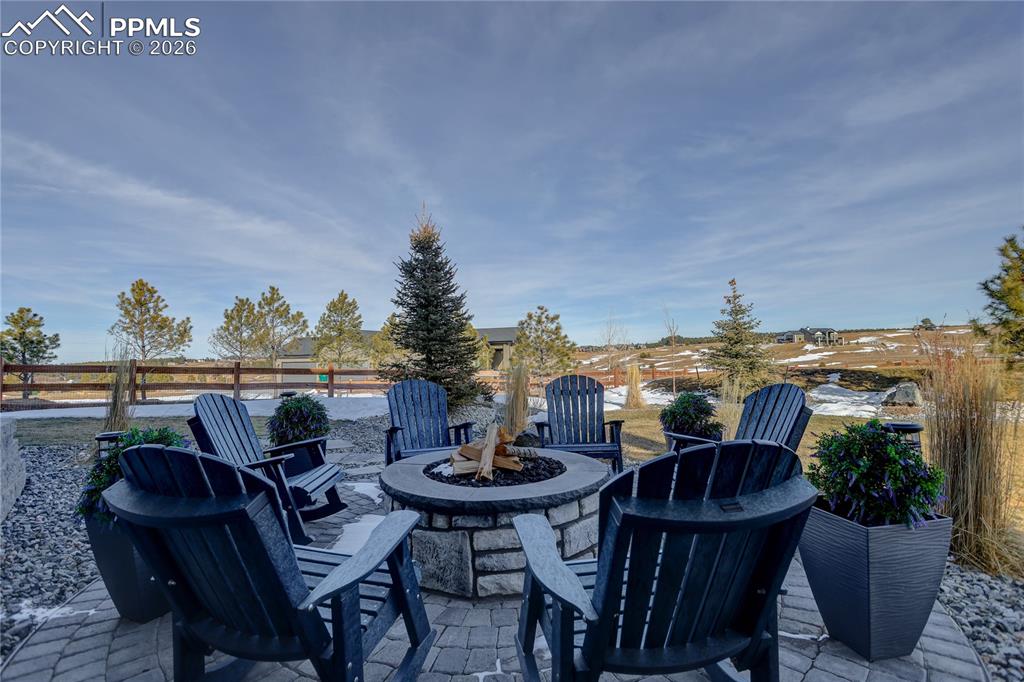 Image 46 of 49: Gas fire-pit sitting area