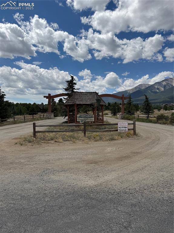 Image 3 of 13: Front of Structure