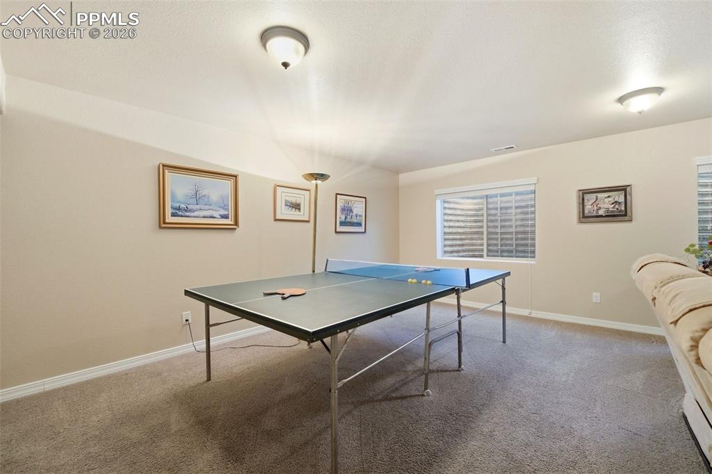 Image 28 of 50: Family Room