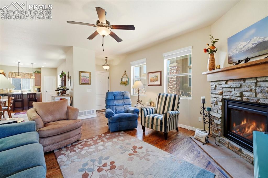 Image 3 of 50: VIRTUALLY STAGED - FLAMES IN FIREPLACE