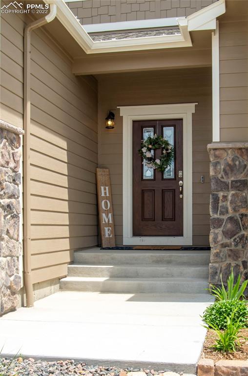 Listing 3796942, Image 3 of 40