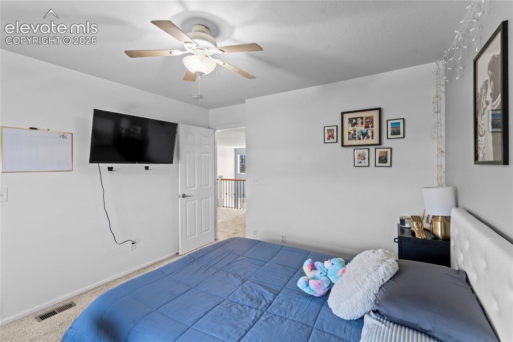 Image 22 of 48: Bedroom
