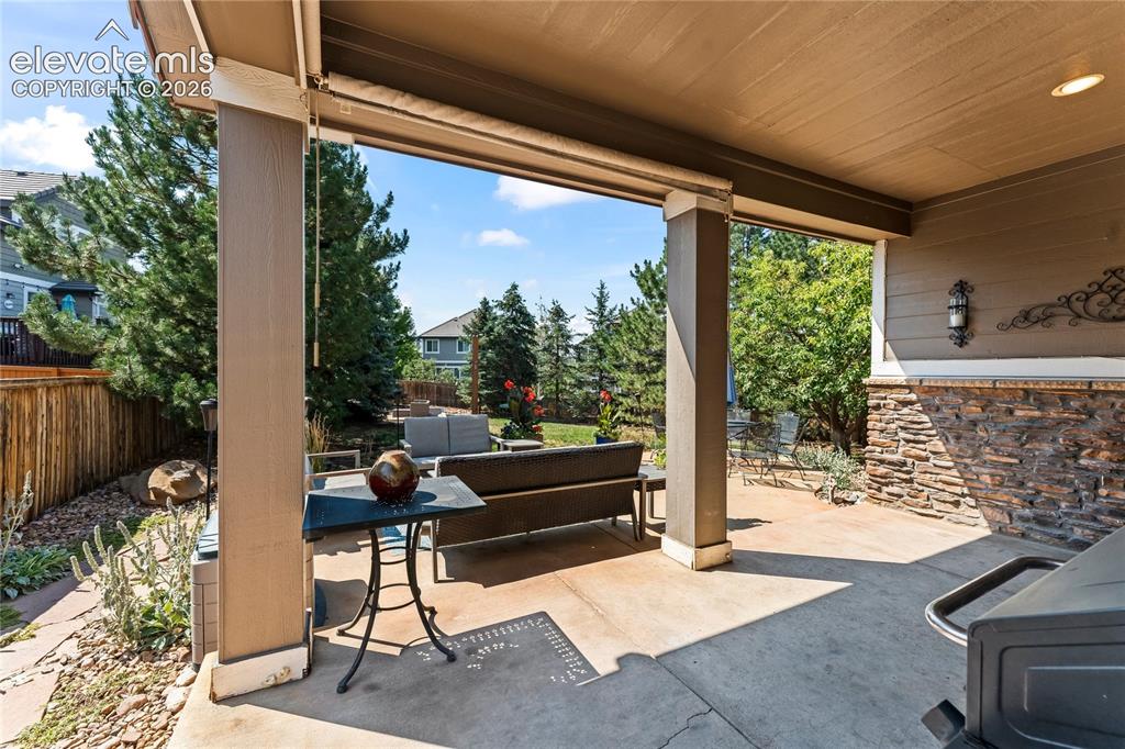 Image 41 of 48: Patio