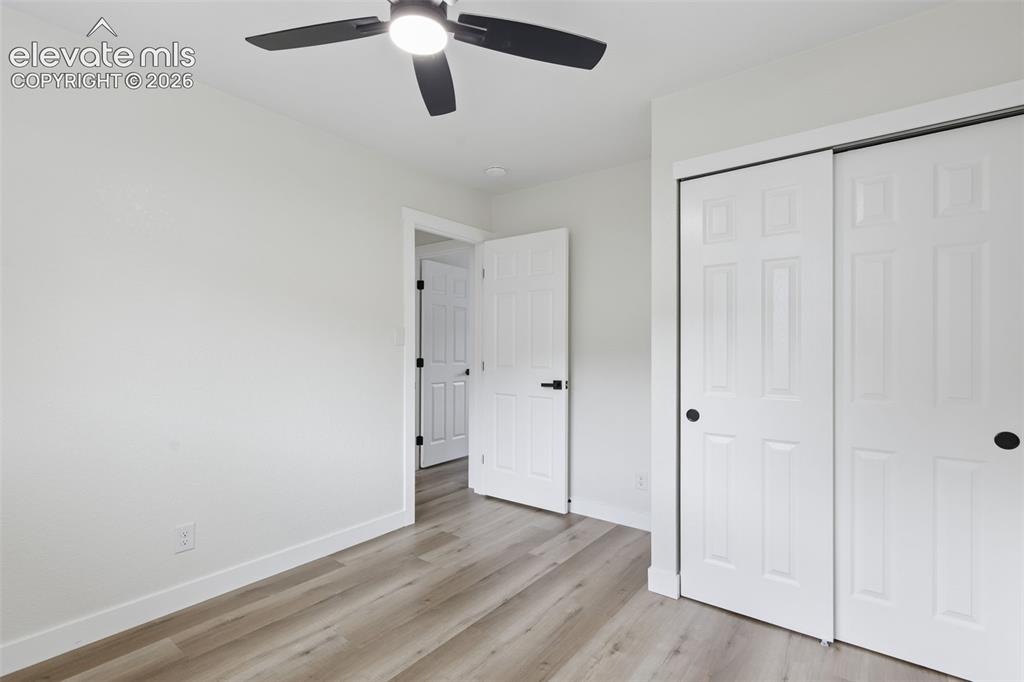 Image 19 of 37: Bedroom
