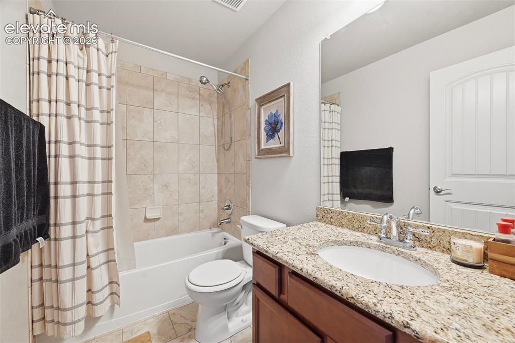 Image 36 of 42: Full bathroom upstairs