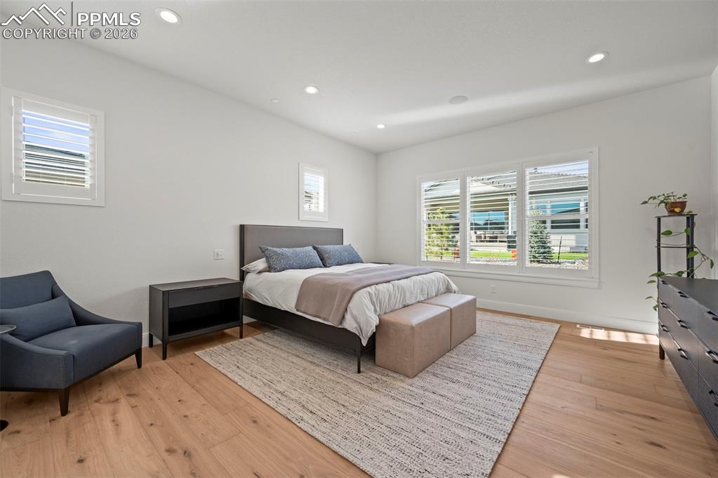 Image 17 of 50: No Description Available