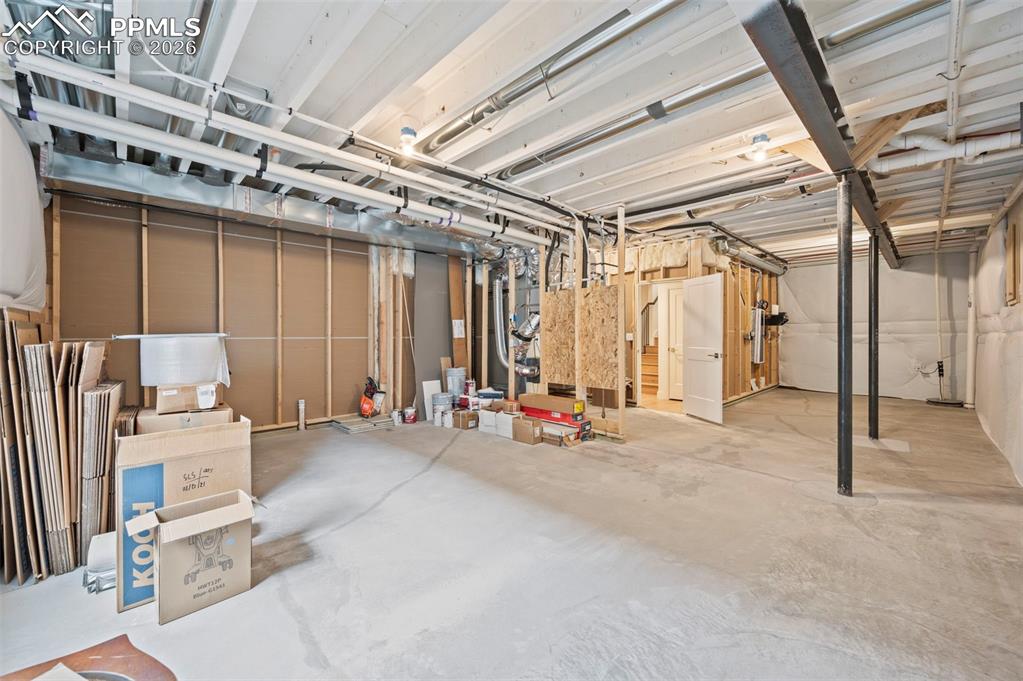 Image 41 of 50: No Description Available