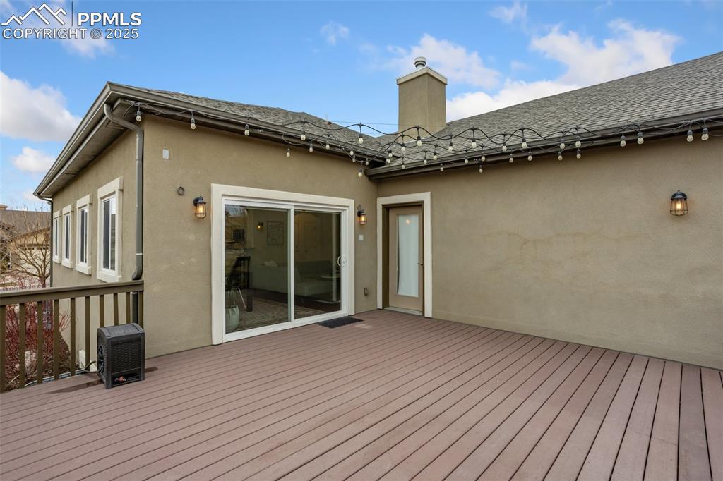 Image 34 of 49: Deck