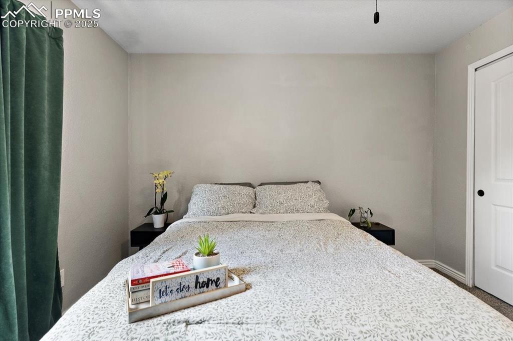 Image 18 of 37: Bedroom