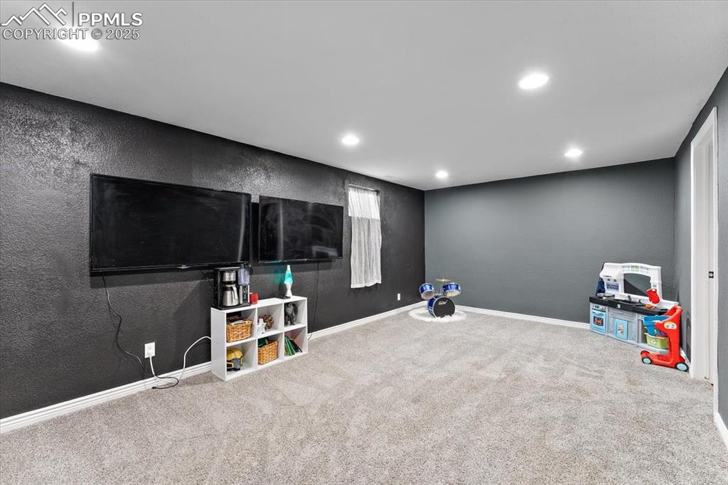 Image 23 of 37: Game Room