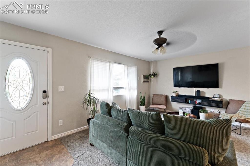 Image 4 of 37: Living Room