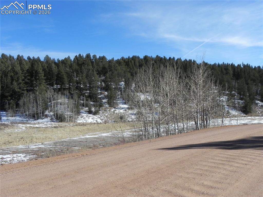 Image 5 of 6: Views from property