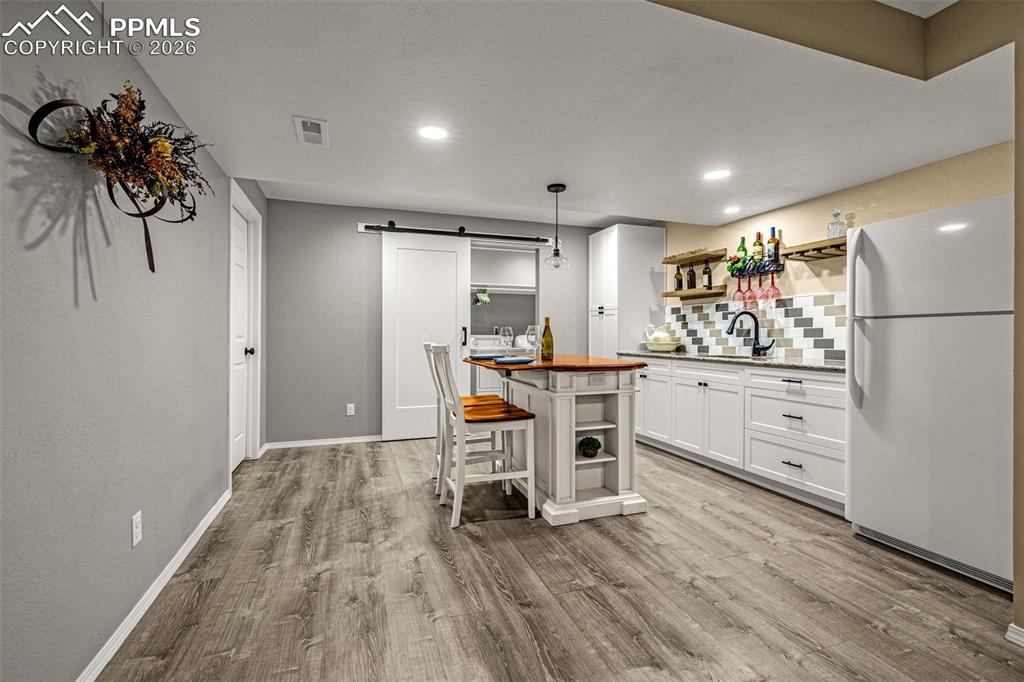 Image 31 of 45: No Description Available