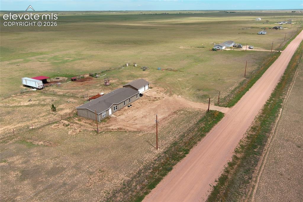 Image 39 of 50: Aerial view 4