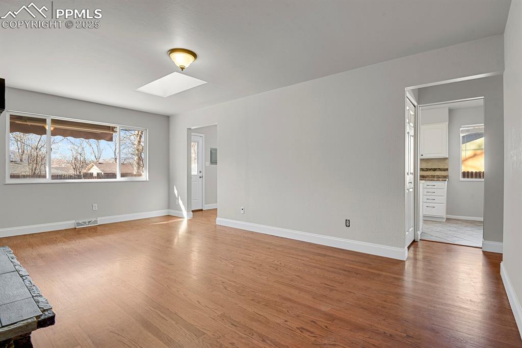 Image 4 of 46: Living Room