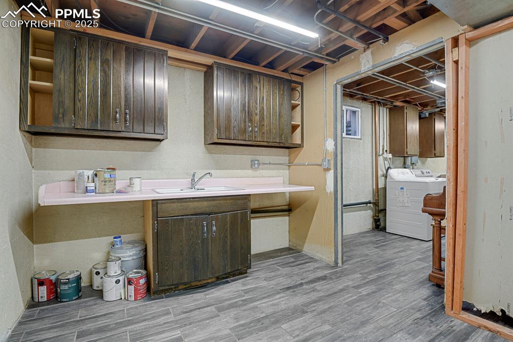 Image 40 of 46: Storage