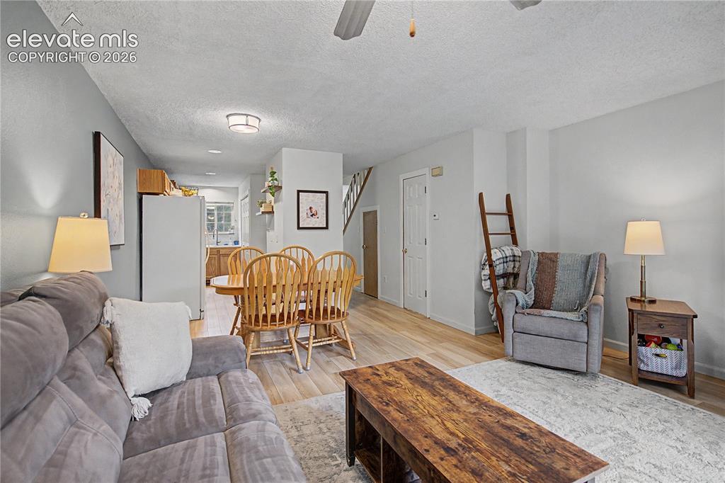 Image 6 of 17: Living Room