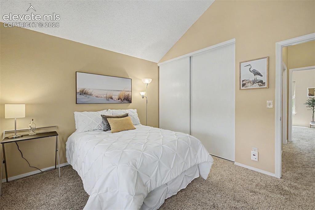 Image 24 of 31: Upstairs bedroom