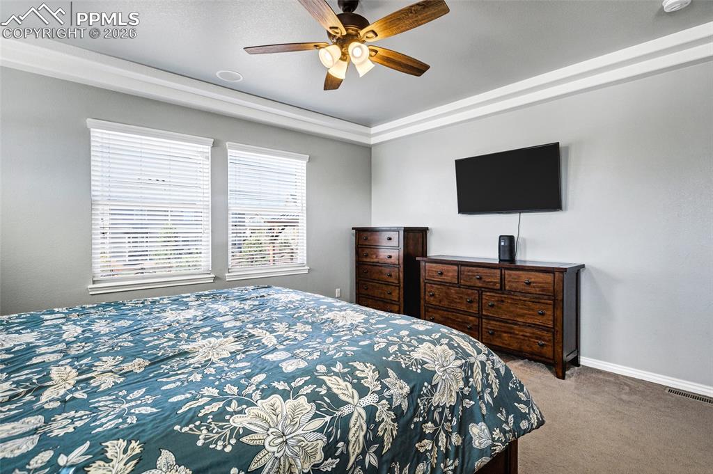 Image 15 of 49: Bedroom