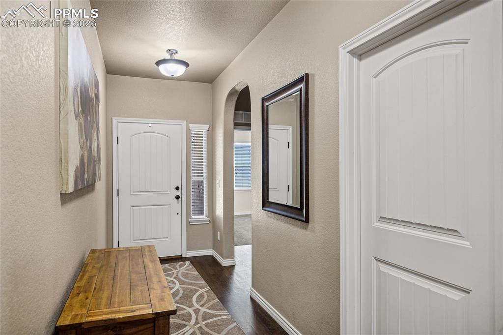 Image 5 of 49: Entry