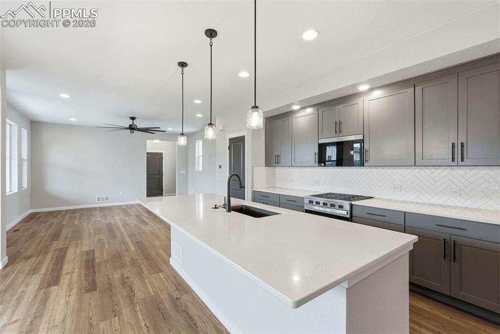 Image 14 of 41: No Description Available