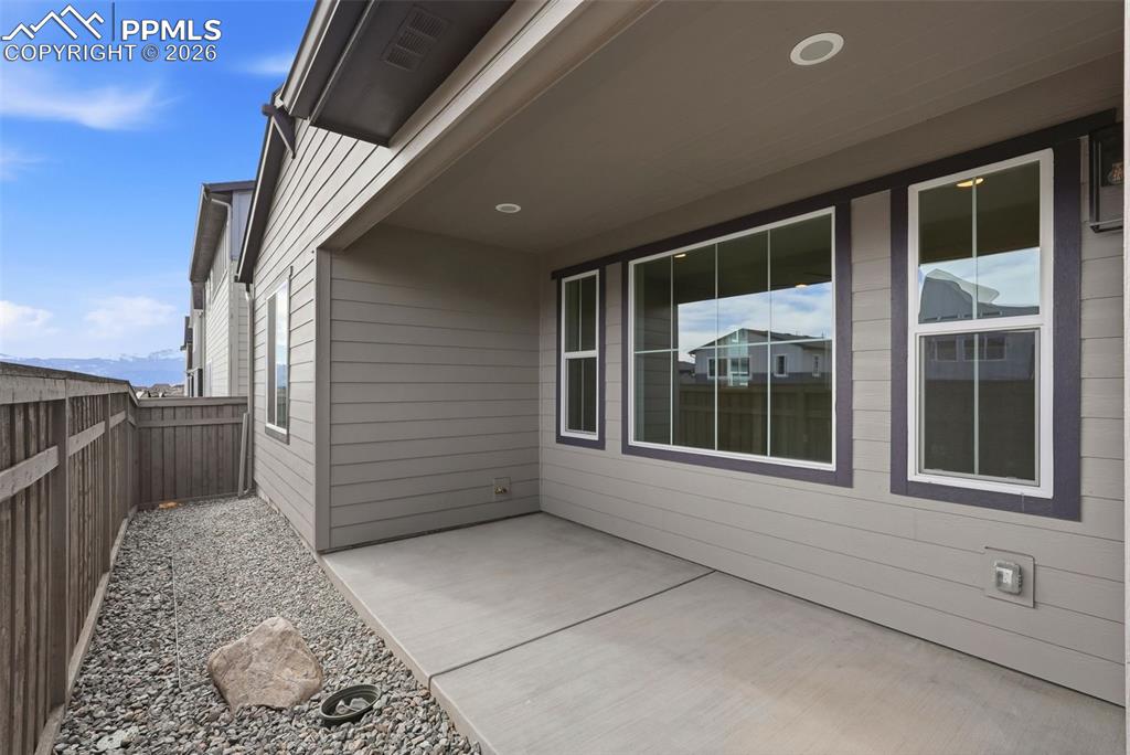 Image 37 of 41: No Description Available