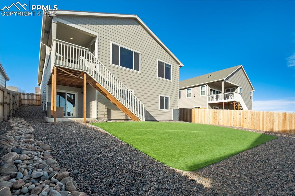 Image 2 of 49: Back of Structure