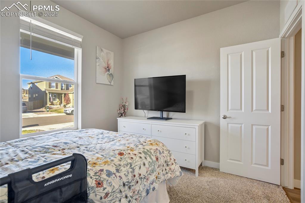 Image 25 of 49: Bedroom