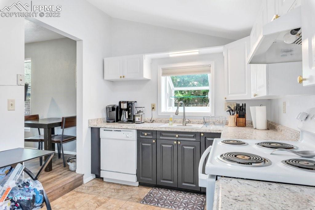 Listing 3813279, Image 18 of 27
