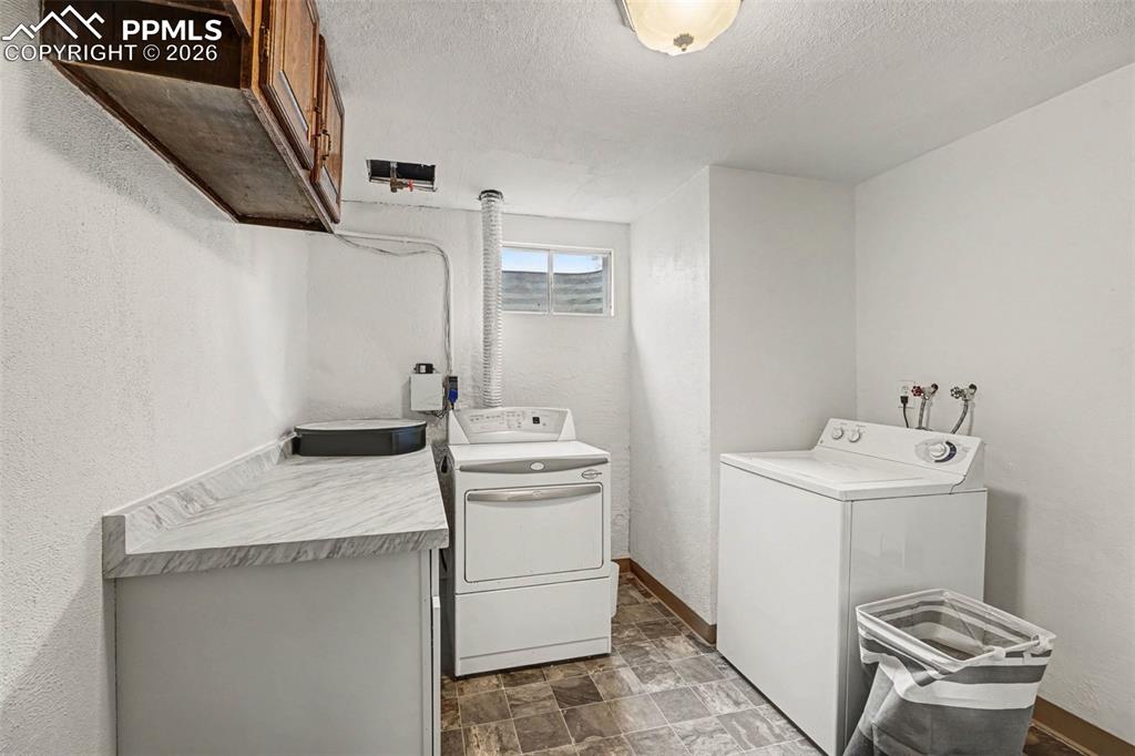 Image 15 of 23: Laundry area