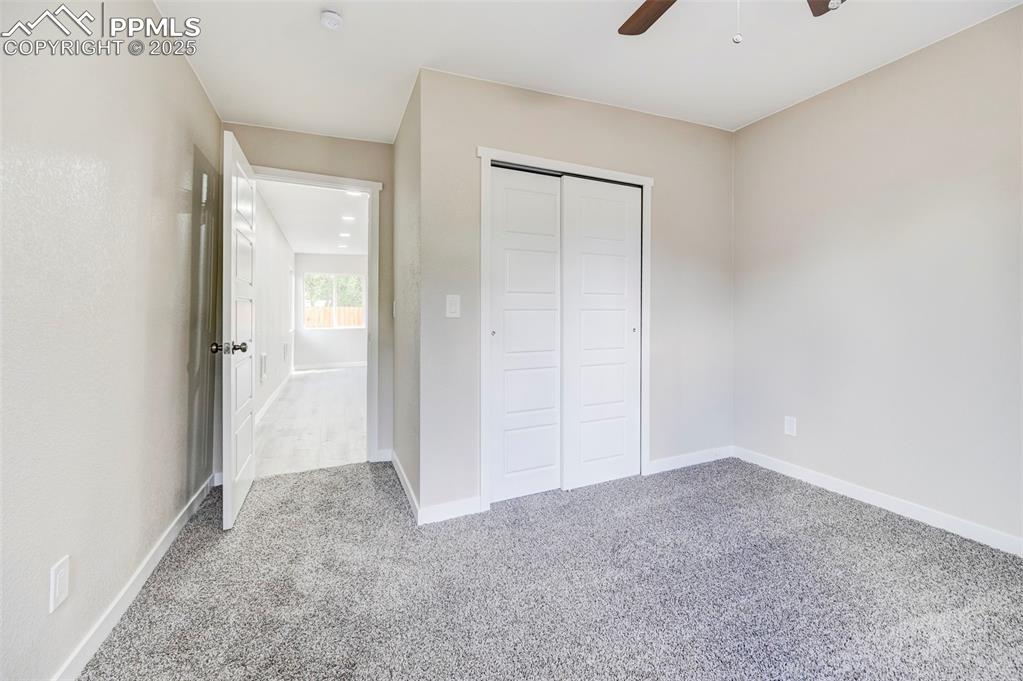 Image 18 of 37: Bedroom