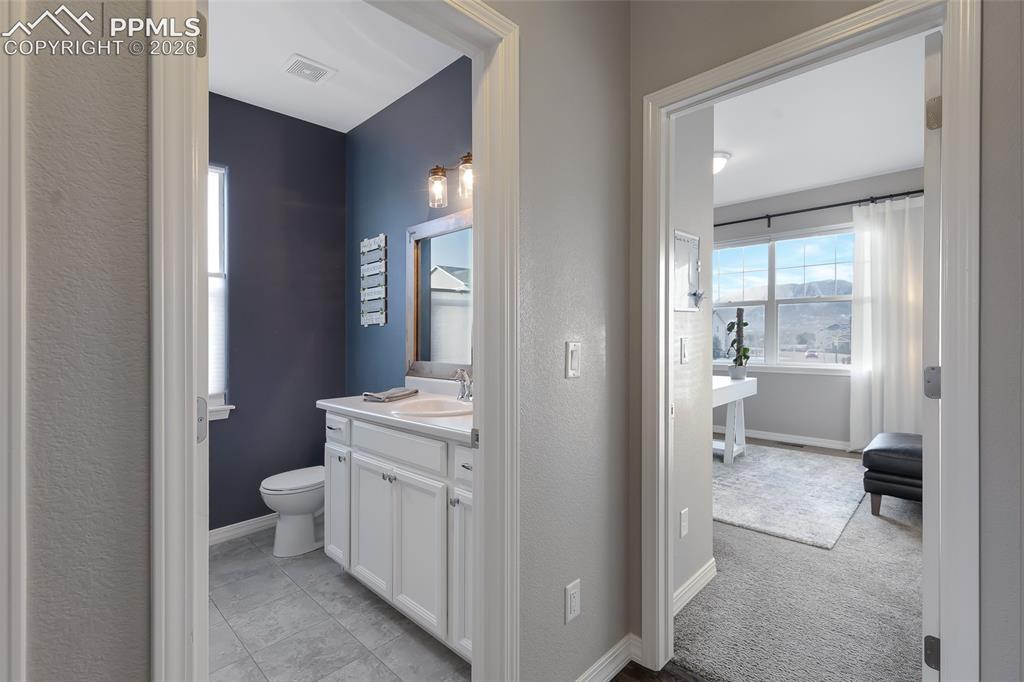 Image 13 of 37: Bathroom