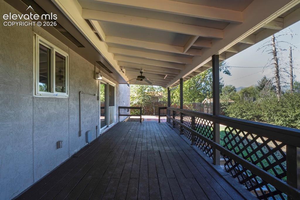 Image 38 of 42: Deck