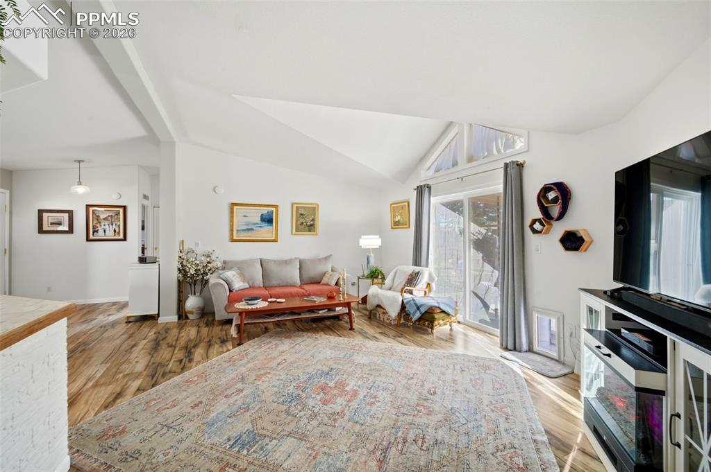 Image 17 of 37: Living Room