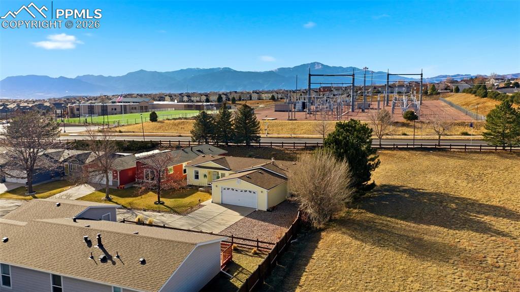 Image 30 of 37: Convenient Community Location