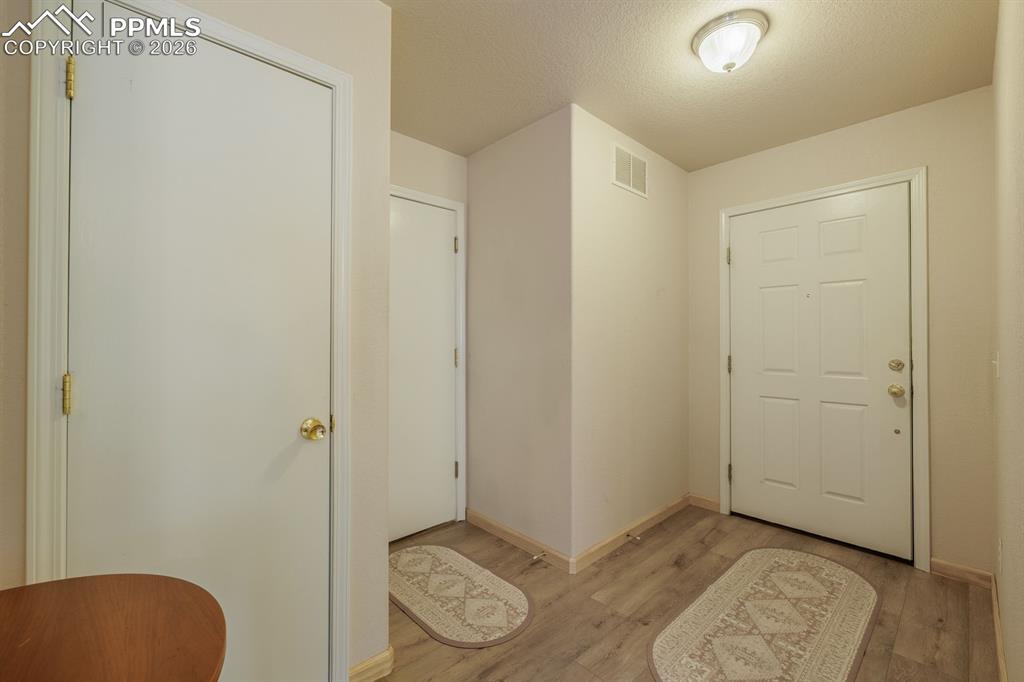 Image 25 of 28: Entry