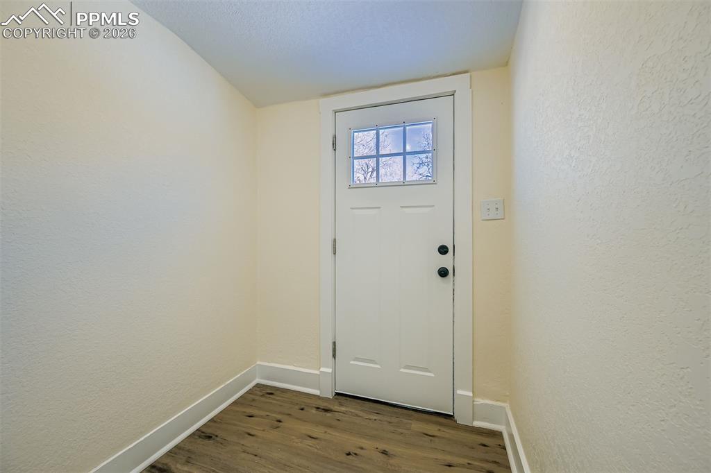 Image 2 of 34: Entry